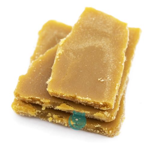 strawberry amnesia budder cropped